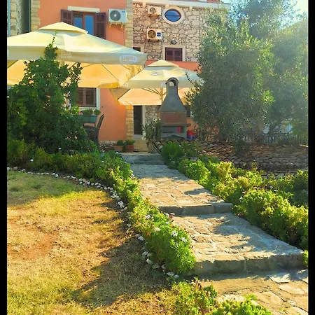 Rosa Gasthuis Mali Lošinj